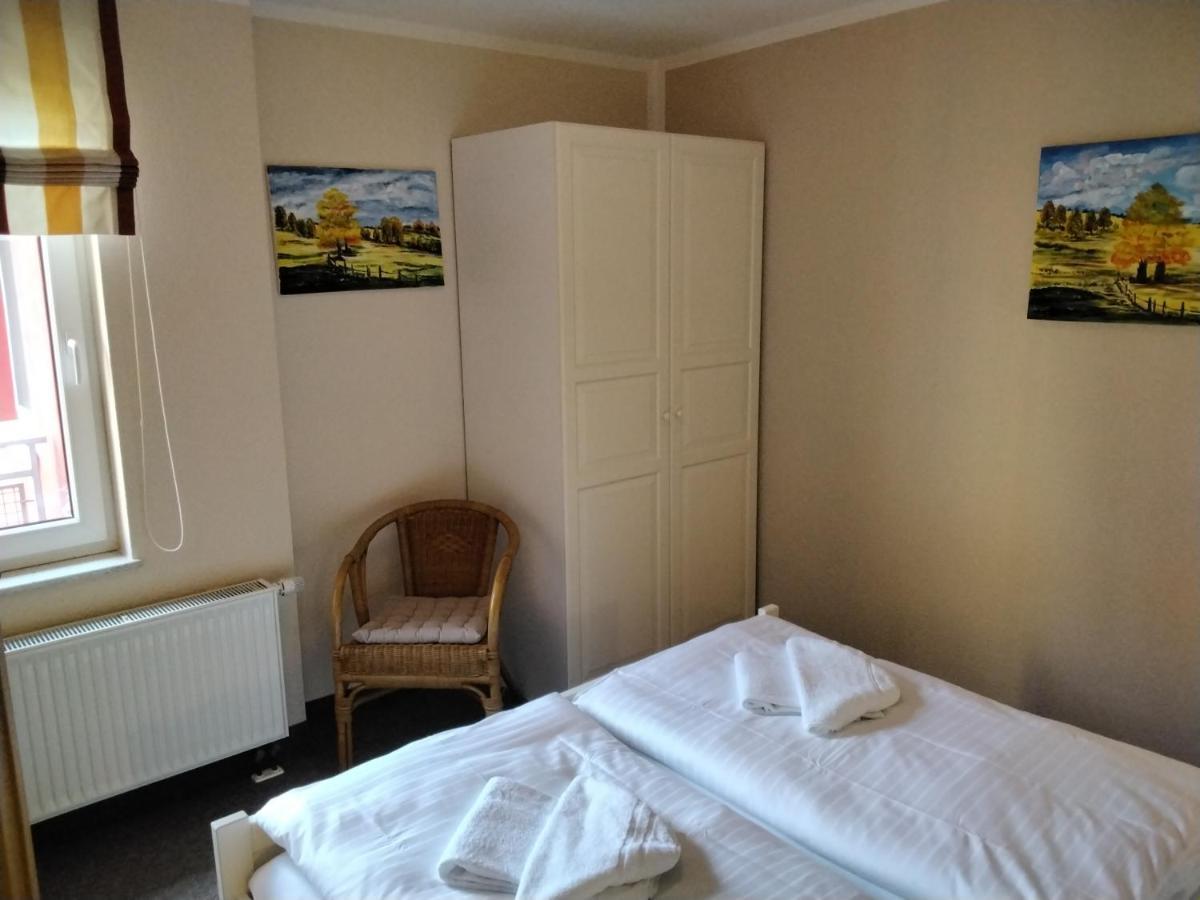 Hotel Am Weinbergschloss Waren  Dış mekan fotoğraf