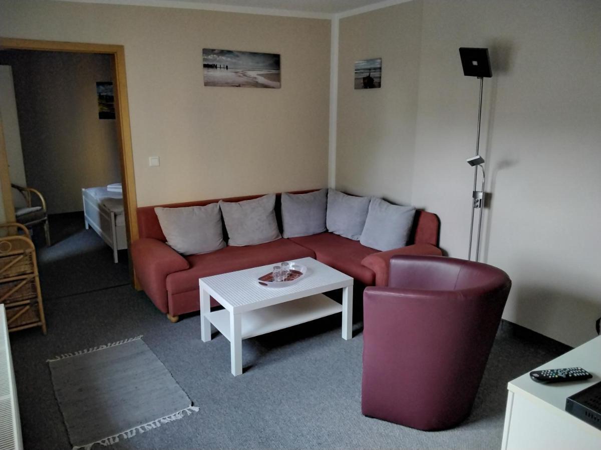 Hotel Am Weinbergschloss Waren  Dış mekan fotoğraf