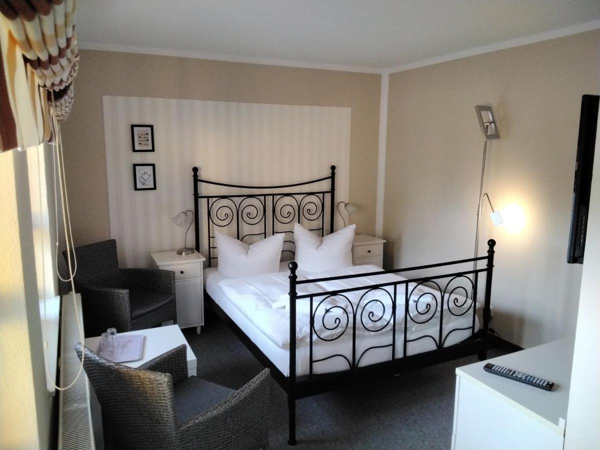 Hotel Am Weinbergschloss Waren  Dış mekan fotoğraf